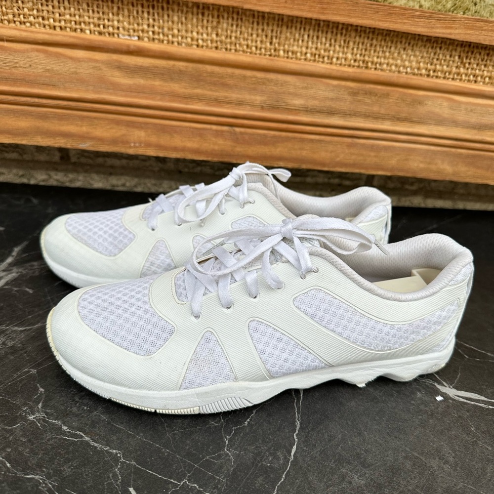 Kaepa All-American Women Youth Cheerleading Shoes White size 6